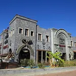 Resort Fleur Bay 4*