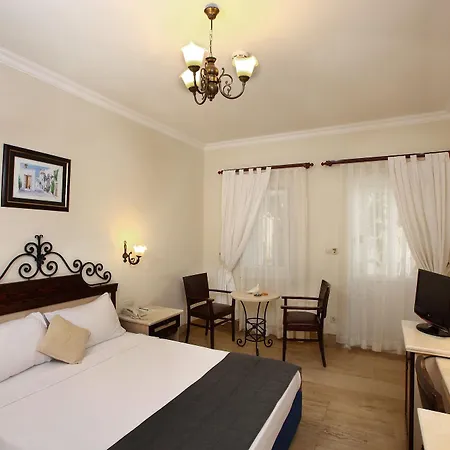 Fleur Bay Resort 4*