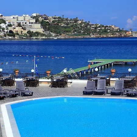 리조트 Fleur Bay 4*