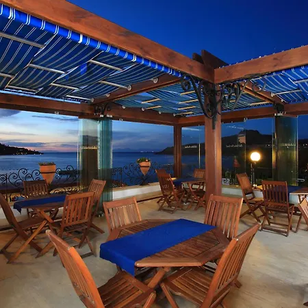 Fleur Bay 4*
