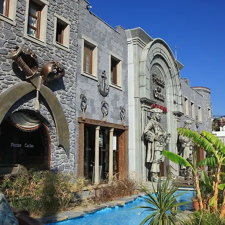 리조트 Fleur Bay 4*