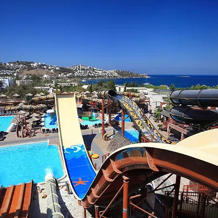 Fleur Bay 4*