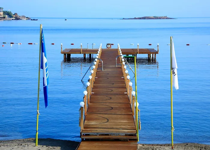 منتجع Fleur Bay