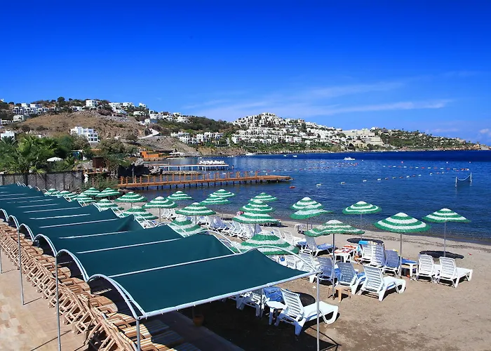 Fleur Bay 4* يالِكافاك