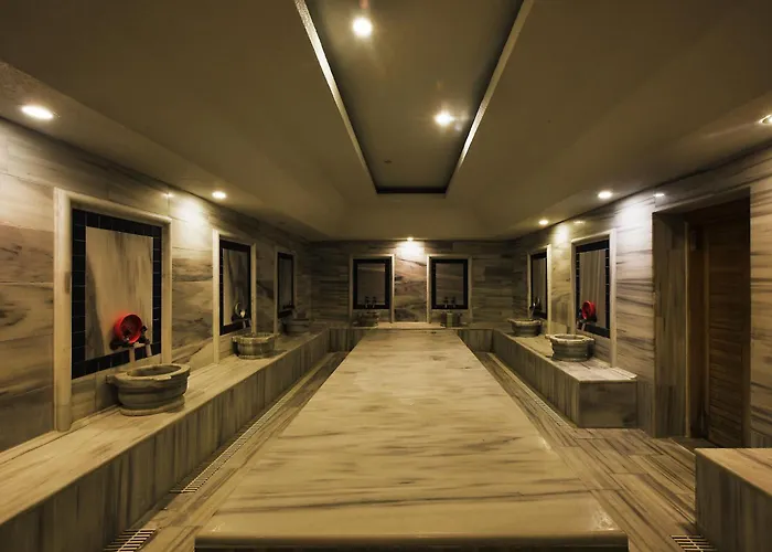 Fleur Bay يالِكافاك