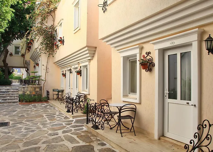 منتجع Fleur Bay 4*