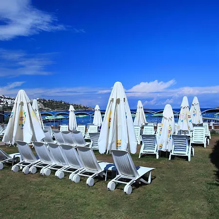 Fleur Bay Resort 4*